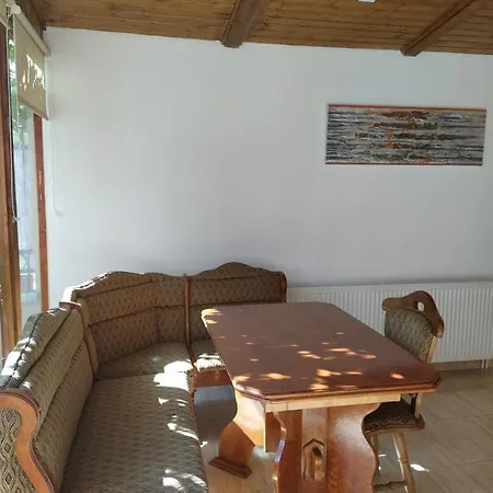 Casa Bianca-maria Guest house